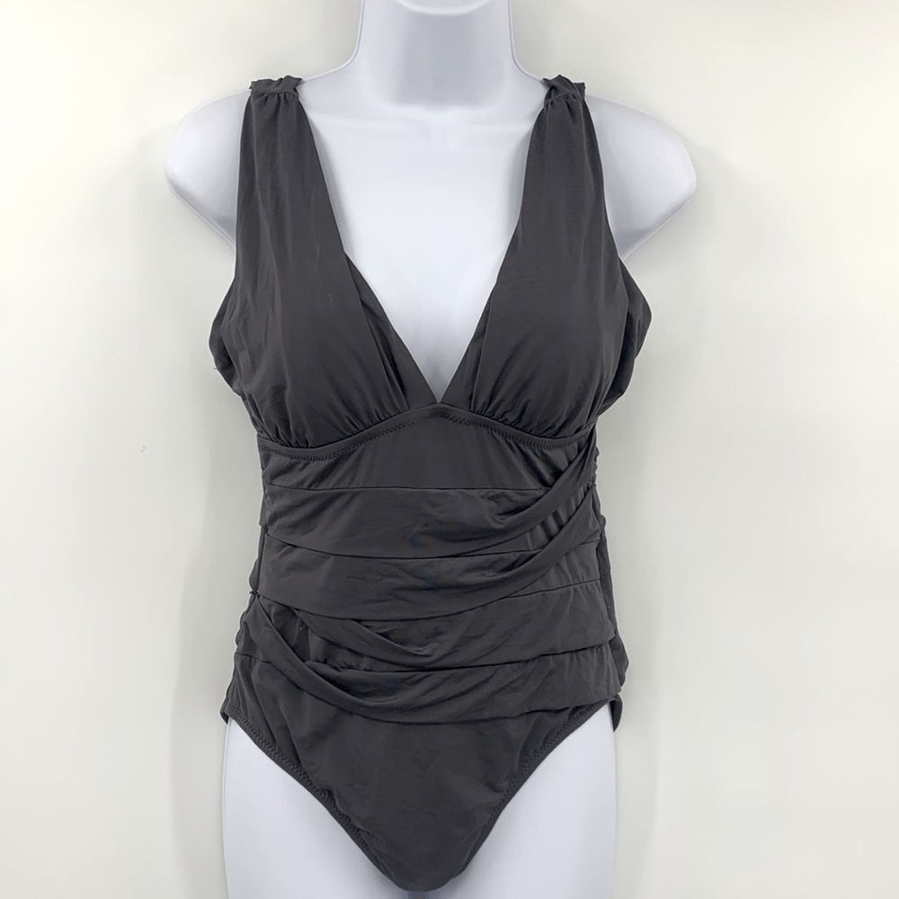 Elegant Gray Women's One-Piece Swimsuit